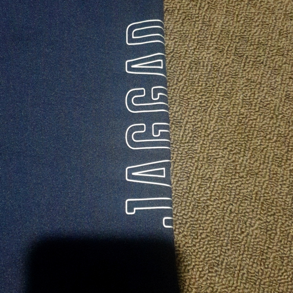 JAGGED navy silver writing work out Sports Gym Training Shorts -Size M like new - Picture 2 of 4